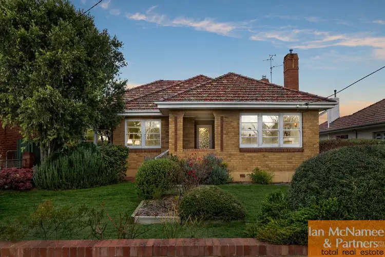 7 Isabella Street, Queanbeyan NSW 2620