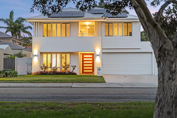 7 Frome Street, Karrinyup WA 6018