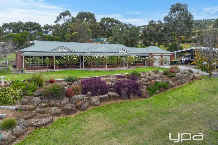 11 Swans Road, Darley VIC 3340
