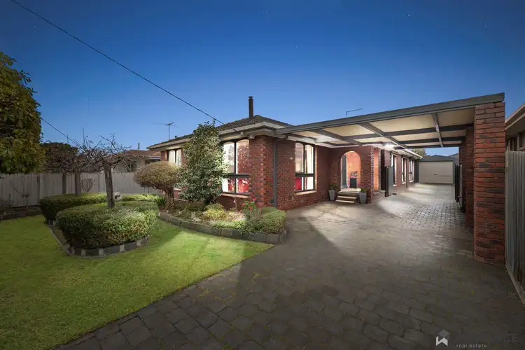 50 First Avenue, Melton South VIC 3338