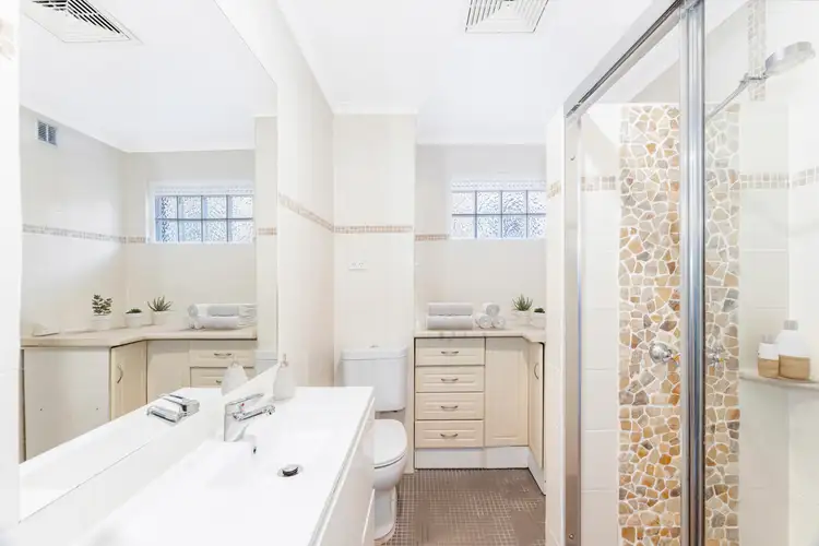 Sixth view of Homely apartment listing, 2/39 Corrimal Street, Wollongong NSW 2500