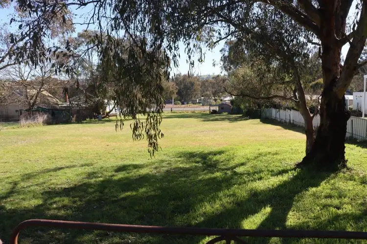 43 Monteagle Street, Binalong NSW 2584