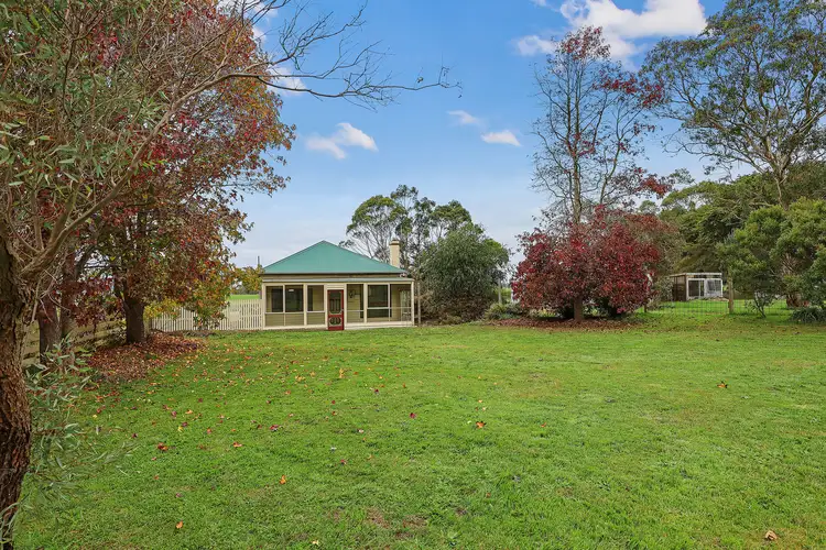 1569 Cobden Warrnambool Road, Ecklin South VIC 3265