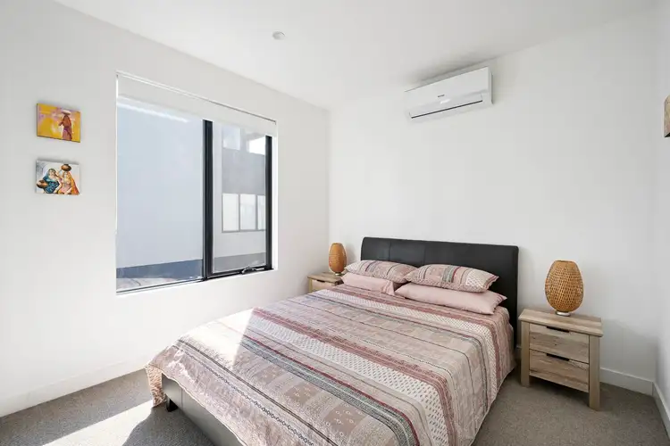 Sixth view of Homely townhouse listing, 15 Warson Place, Alphington VIC 3078