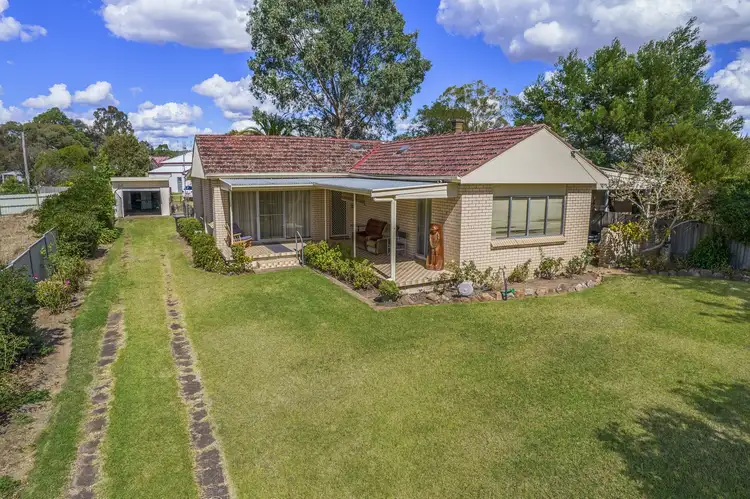 10 Wellington Street, Binalong NSW 2584