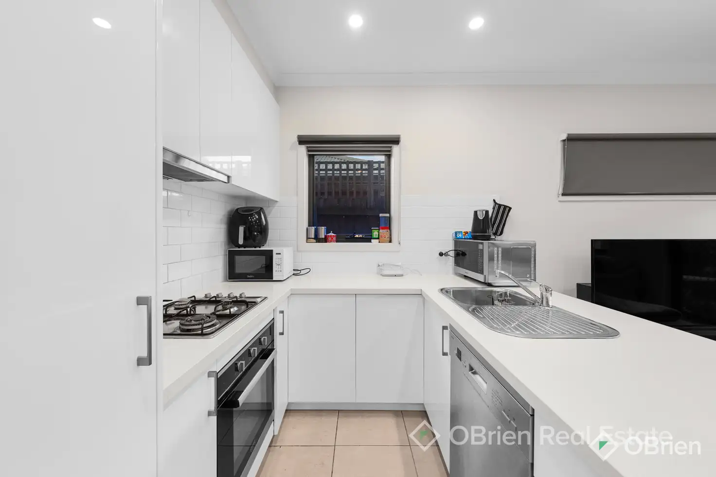 Main view of Homely unit listing, 3/70 Millawa Avenue, St Albans VIC 3021
