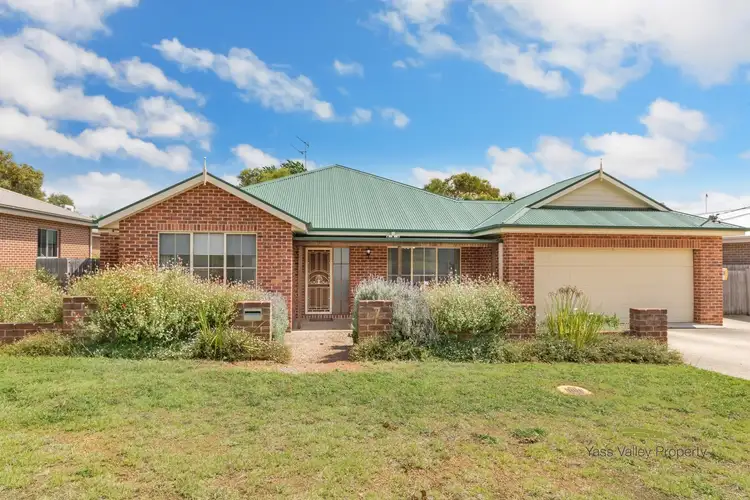 7 Browne Street, Yass NSW 2582