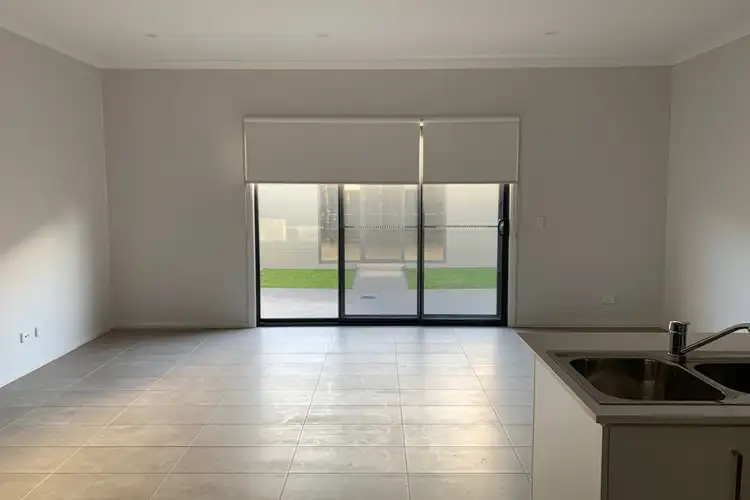 Fifth view of Homely townhouse listing, 76 Treeve Parkway, Werribee VIC 3030