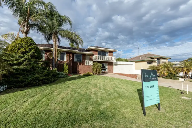 14 Fisherman Bay Road, Port Broughton SA 5522