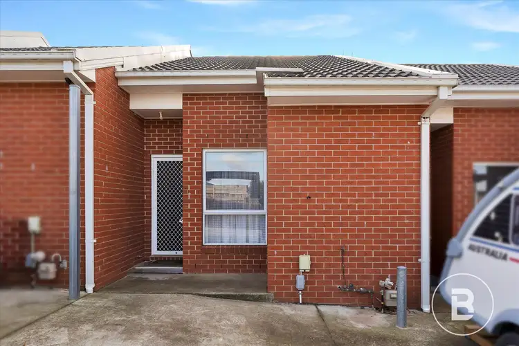4/14 Ross Street, Darley VIC 3340