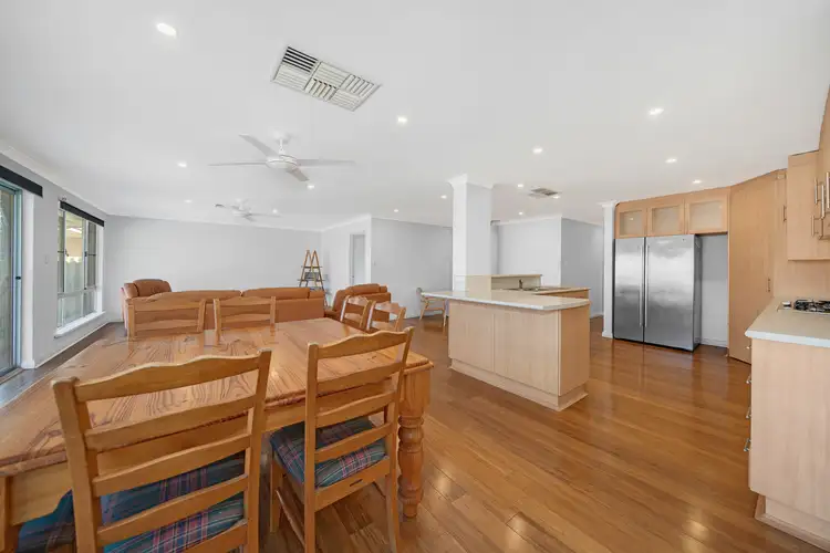 Fifth view of Homely house listing, 16 Constantine Court, Thornlie WA 6108