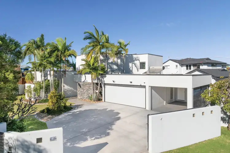 8 Captains Court, Raby Bay QLD 4163