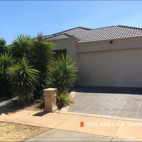 62 Bushlark Crs, Williams Landing VIC 3027