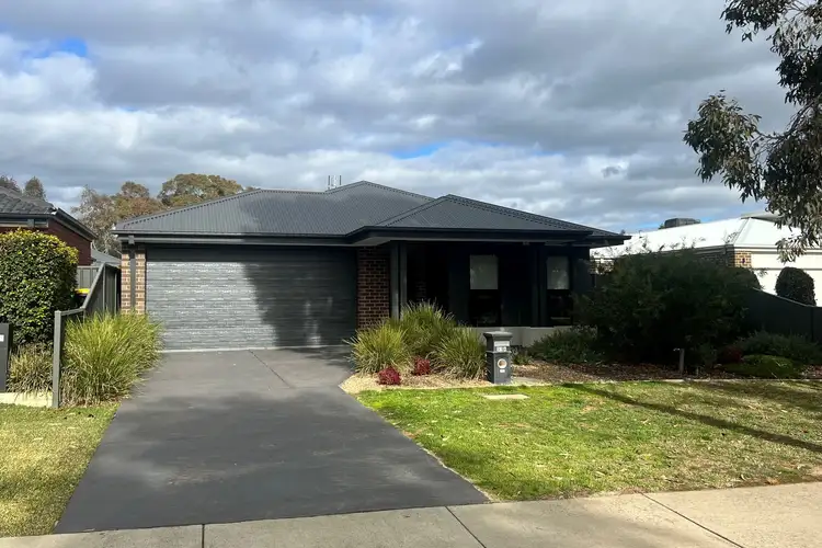 31A Swanson Boulevard, Strathfieldsaye VIC 3551
