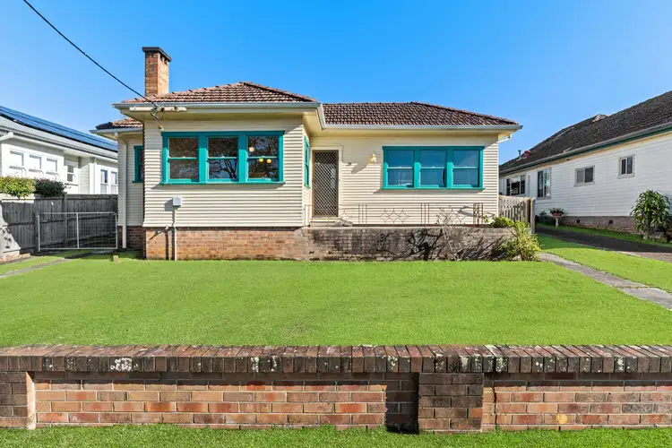 28 Frederick Street, Point Frederick NSW 2250