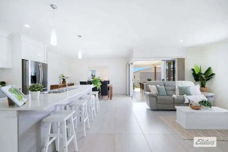 24 Bronte Place, Urraween QLD 4655