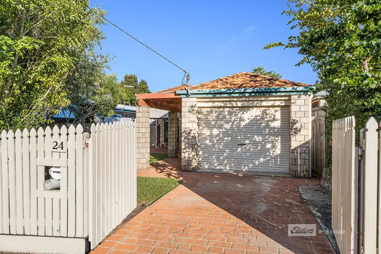 24 White Street, Everton Park QLD 4053