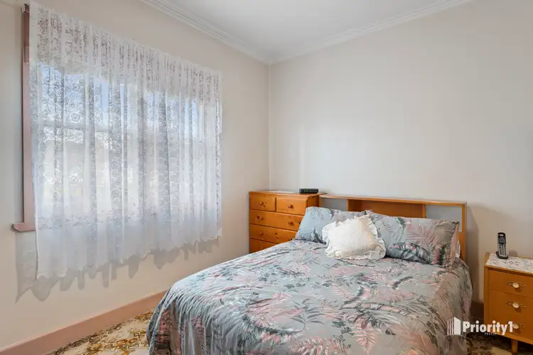 Fifth view of Homely house listing, 5 Wireless Street, Kangaroo Flat VIC 3555