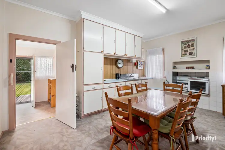 Sixth view of Homely house listing, 5 Wireless Street, Kangaroo Flat VIC 3555