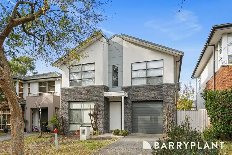 5 Suffolk Grove, Mulgrave VIC 3170