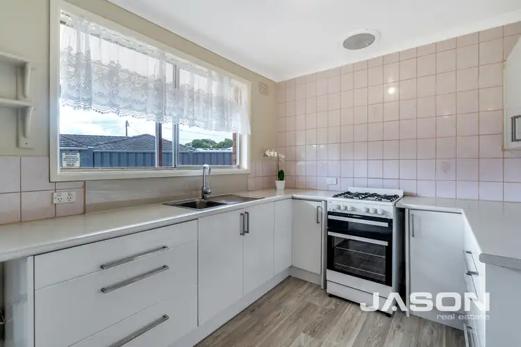 Third view of Homely house listing, 15 Sheldon Court, Gladstone Park VIC 3043