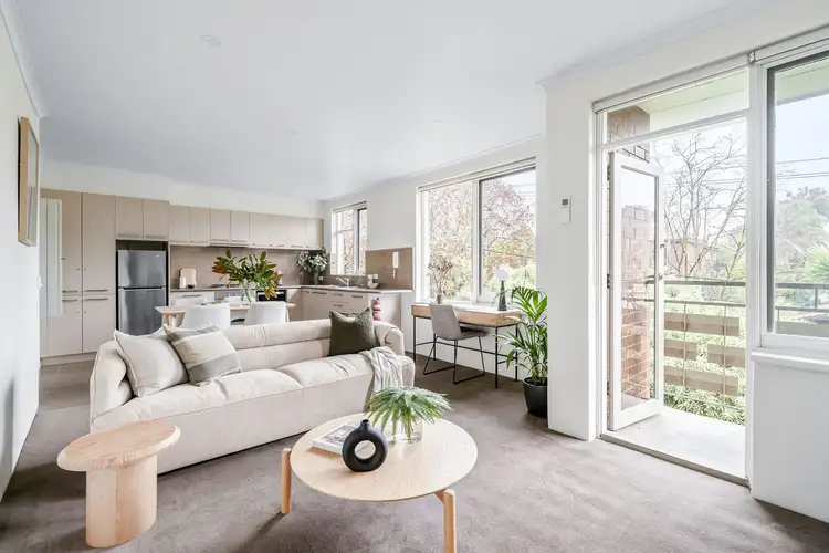 Second view of Homely apartment listing, 6/4-6 Auburn Grove, Hawthorn East VIC 3123