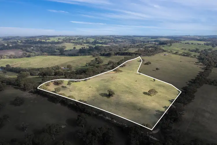123 Schofields Fire Track