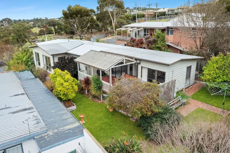 296 Mount Pleasant Road, Highton VIC 3216