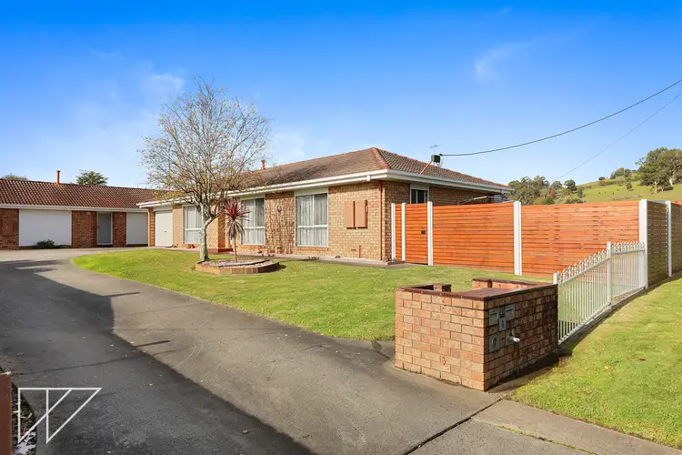 1/4 Centenary Drive, Trafalgar VIC 3824