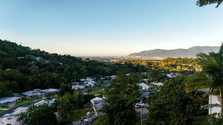 263 Toogood Road, Bayview Heights QLD 4868