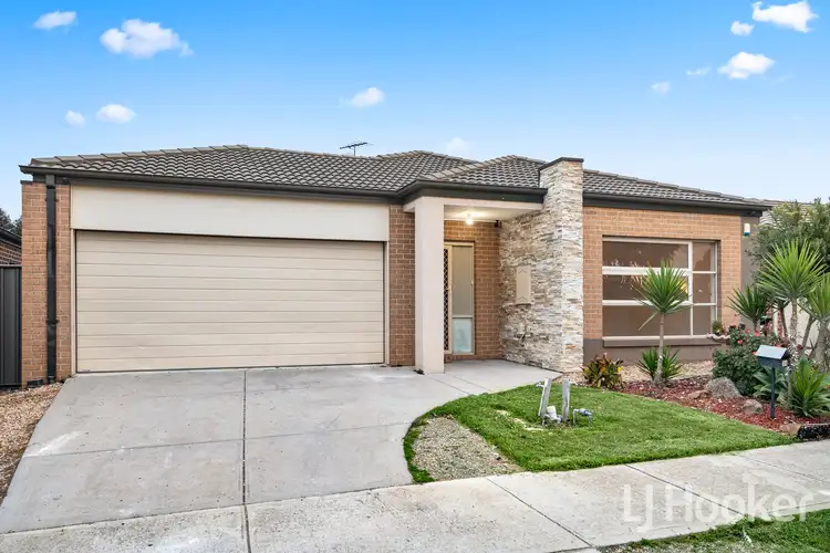 Second view of Homely house listing, 34 Bluebell Drive, Craigieburn VIC 3064