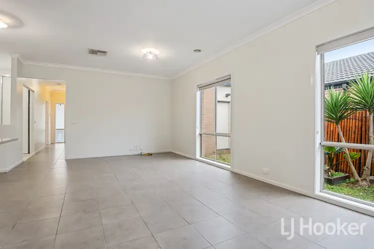 Fourth view of Homely house listing, 34 Bluebell Drive, Craigieburn VIC 3064