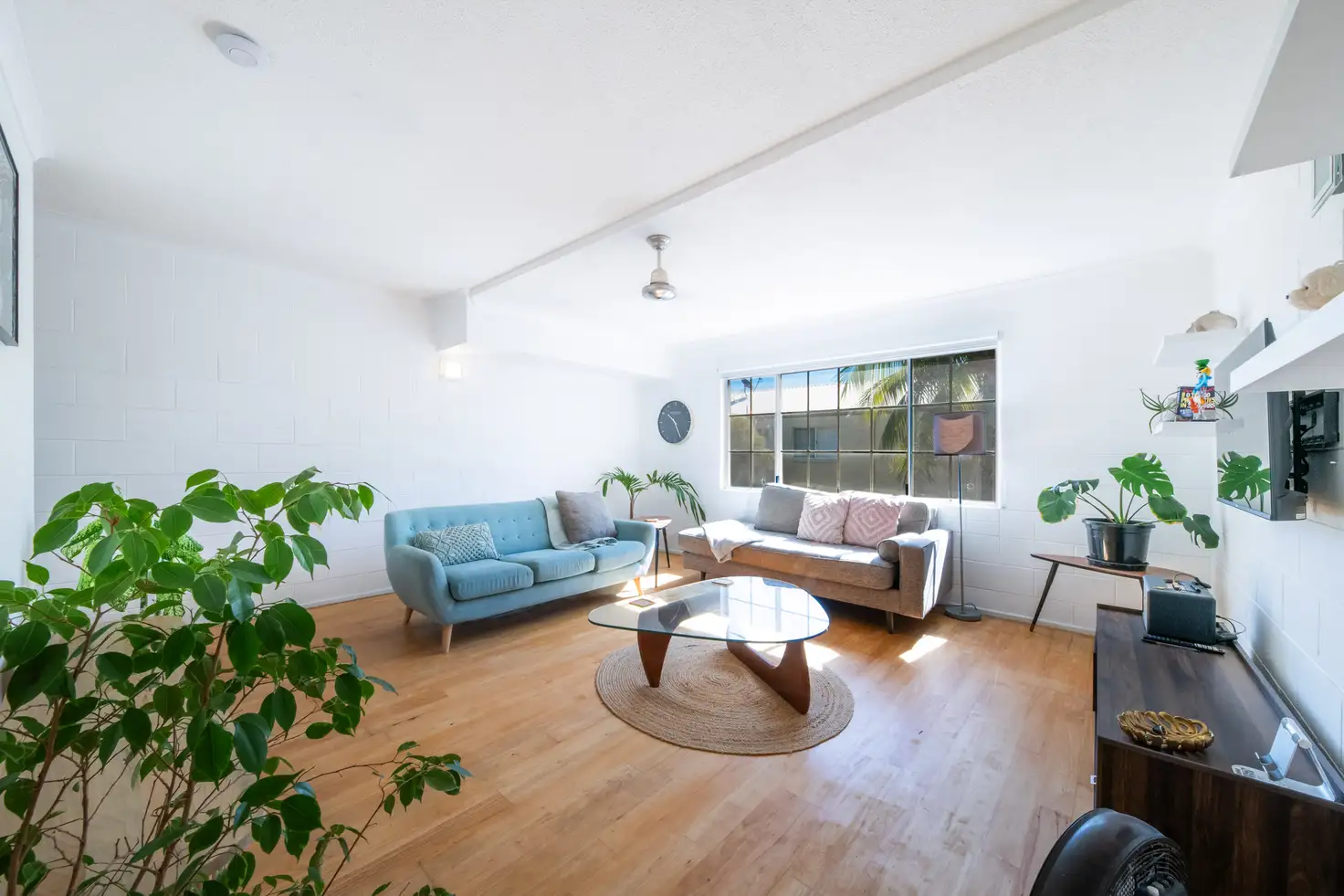 Main view of Homely unit listing, 23/3 Eshelby Drive, Cannonvale QLD 4802