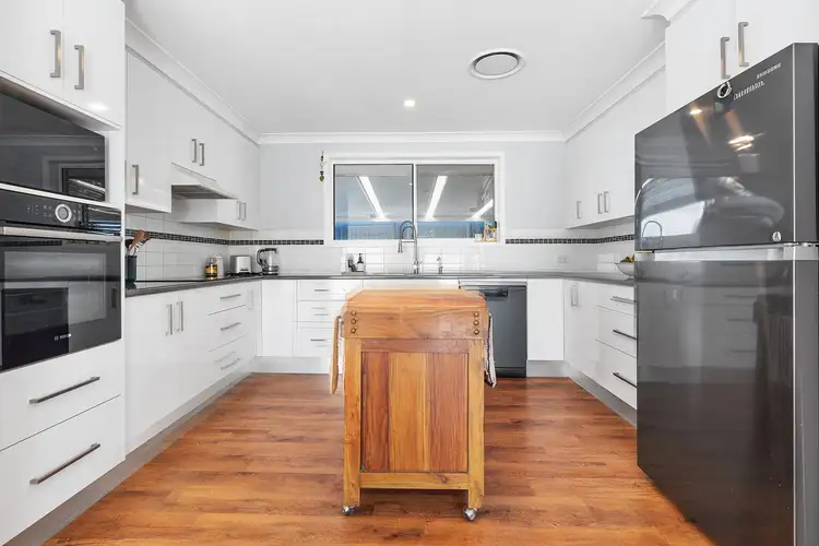 Sixth view of Homely house listing, 2 Panorama Close, Raymond Terrace NSW 2324