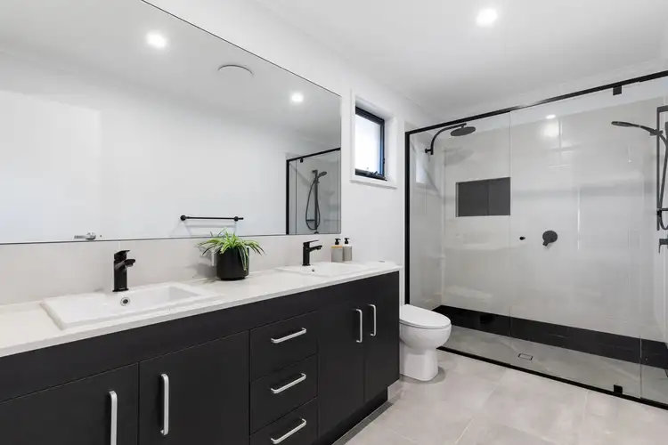 Sixth view of Homely house listing, 4 Pine Edge Drive, Landsborough QLD 4550