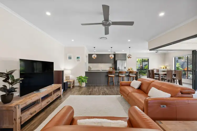 Fifth view of Homely house listing, 19-21 Lachlan Crescent, Beerwah QLD 4519
