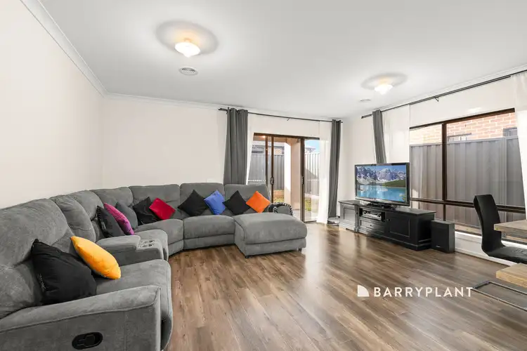 Sixth view of Homely house listing, 39 Revelstoke Crescent, Pakenham VIC 3810