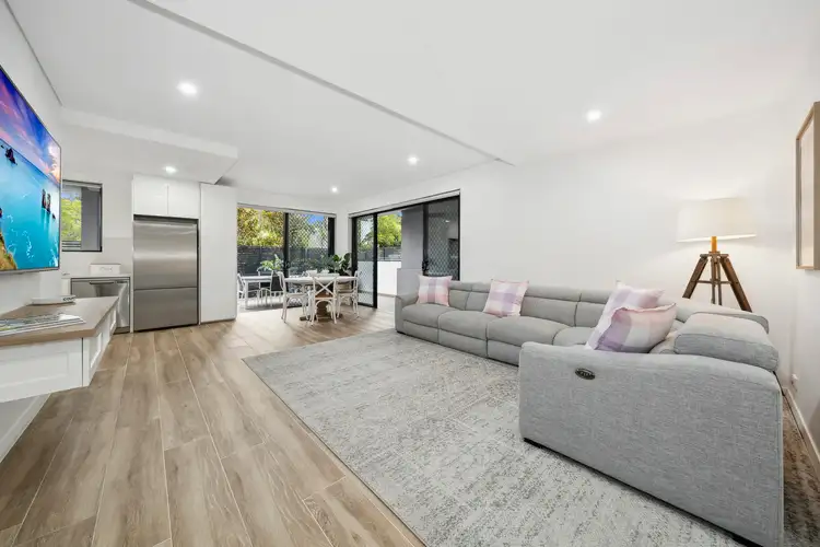 2/48-50 Lords Avenue, Asquith NSW 2077