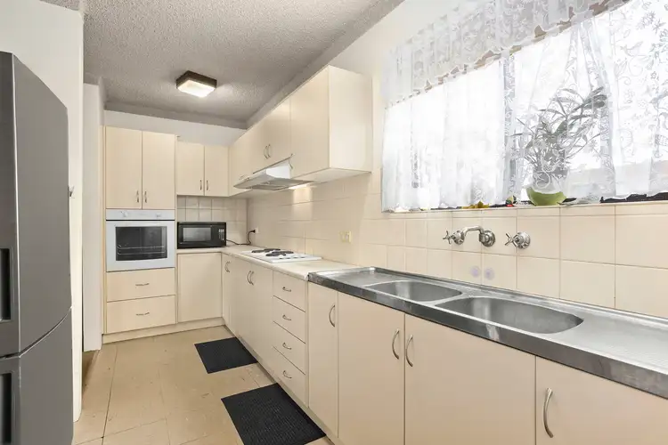 Third view of Homely apartment listing, 6/46-48 Peterborough Avenue, Lake Illawarra NSW 2528