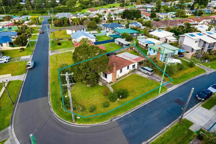 Fifth view of Homely house listing, 9 Graham Street, Unanderra NSW 2526