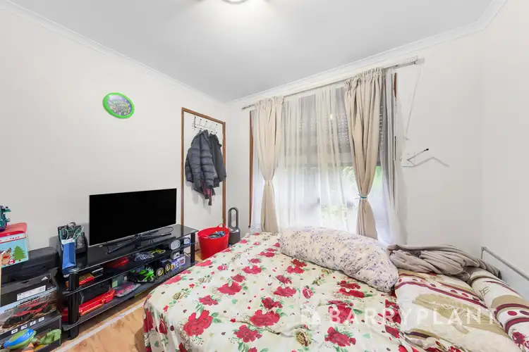 Fourth view of Homely unit listing, 1/86 Kurung Drive, Kings Park VIC 3021