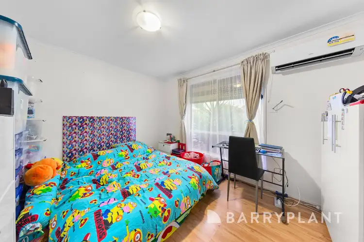 Fifth view of Homely unit listing, 1/86 Kurung Drive, Kings Park VIC 3021