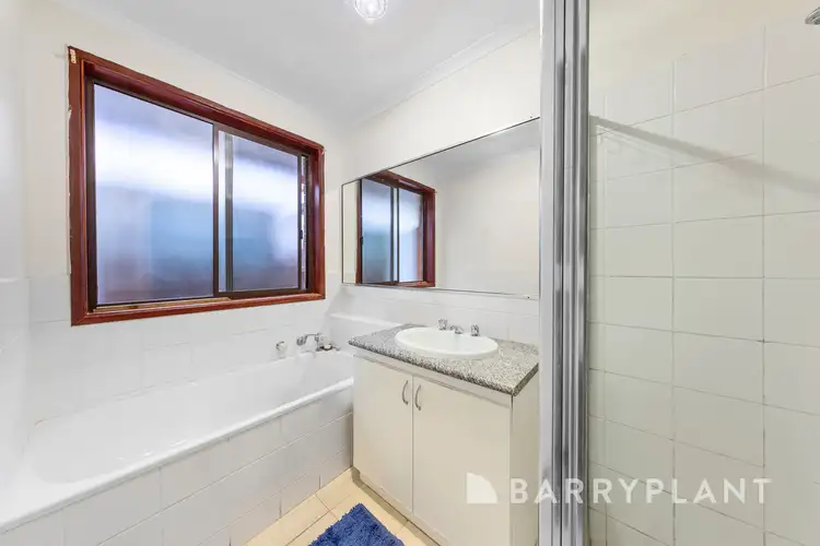 Sixth view of Homely unit listing, 1/86 Kurung Drive, Kings Park VIC 3021