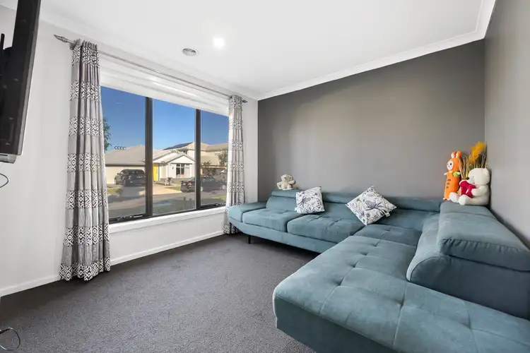 Third view of Homely house listing, 8 Canmore Street, Werribee VIC 3030