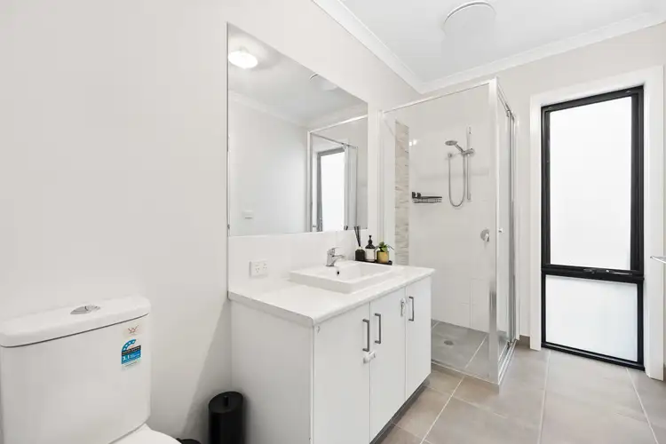 Sixth view of Homely house listing, 8 Canmore Street, Werribee VIC 3030