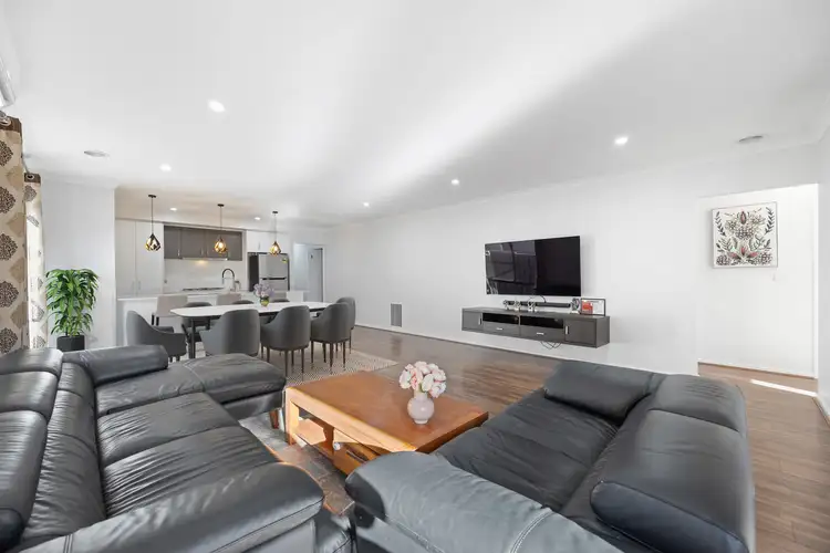 Seventh view of Homely house listing, 8 Canmore Street, Werribee VIC 3030