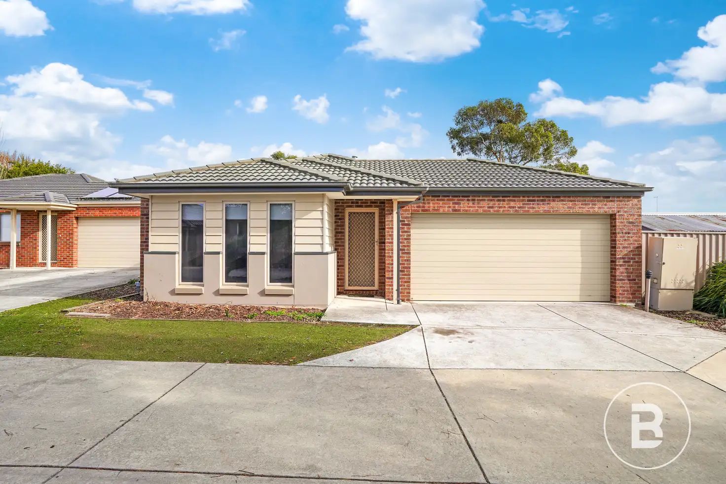 Main view of Homely unit listing, 2/17 Hill Street, Sebastopol VIC 3356