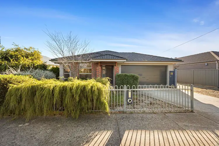 28 Greenhalghs Road, Delacombe VIC 3356