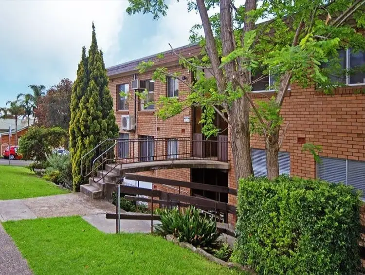 Main view of Homely unit listing, 3/25 Loftus Street, Wollongong NSW 2500
