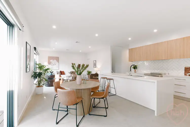 Sixth view of Homely townhouse listing, 2/11 Aurora Close, Mawson ACT 2607